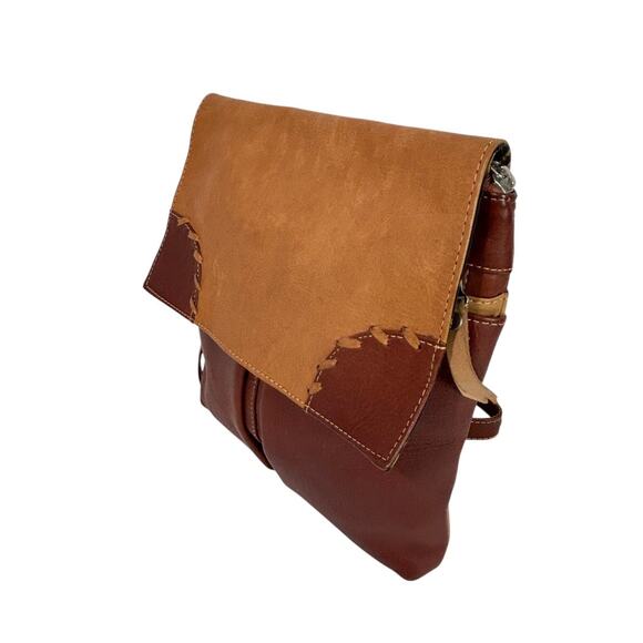 JL Saldivar Paraguay Handcrafted Two Tone Brown Crossbody Bag - Picture 3 of 9